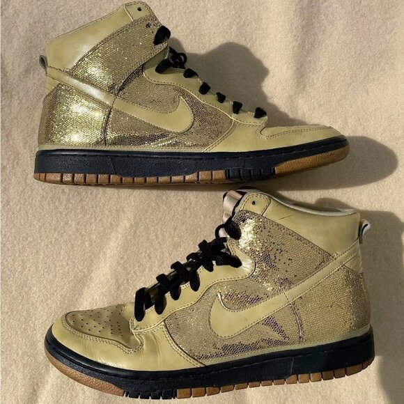Nike Shoes - Vintage 2009 Nike SB Womens Dunk High Skinny 'Metallic Gold’ Great Condition